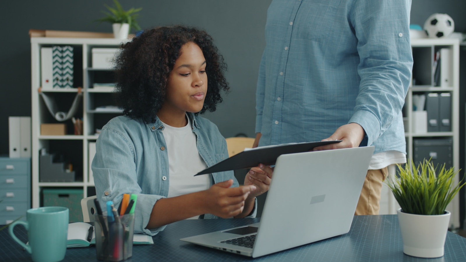 Cross-Border Ecommerce Offboarding Checklist: Accounts, Remote Workstations, IPs, Browser Profiles, and 2FA